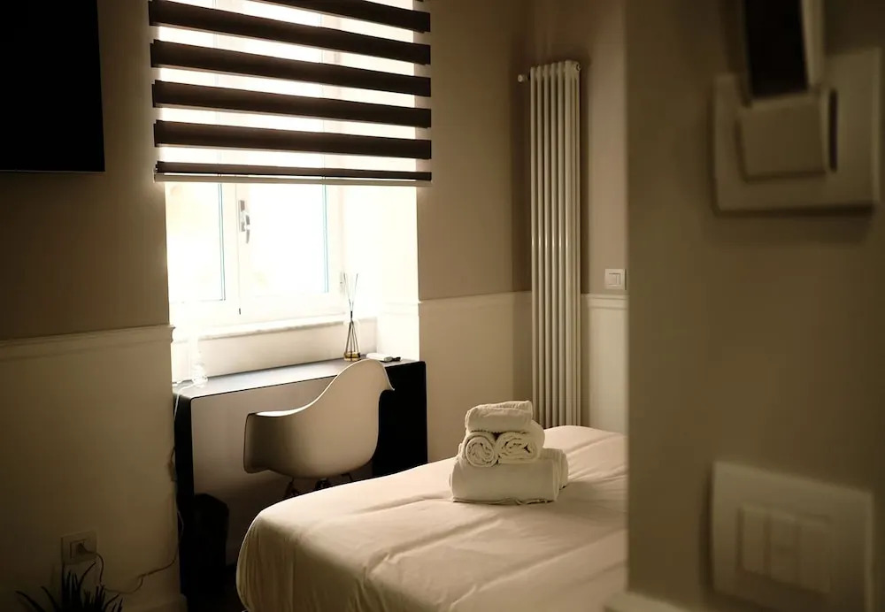Toledo Boutique Rooms