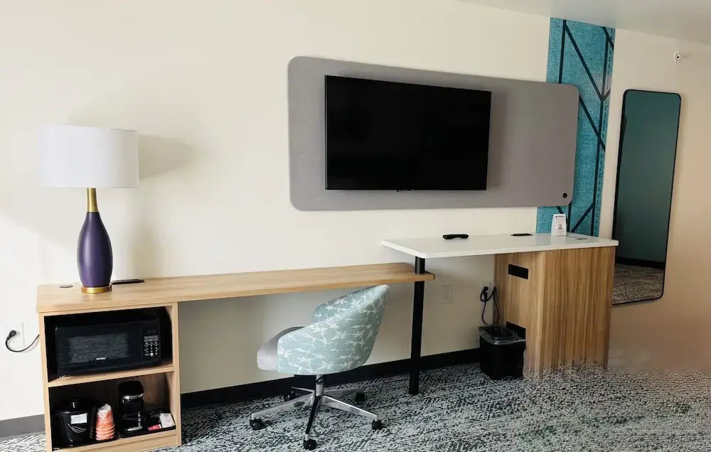Sleep Inn & Suites