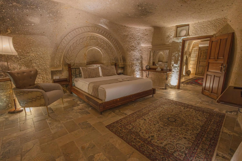 Osmanbey Cave House