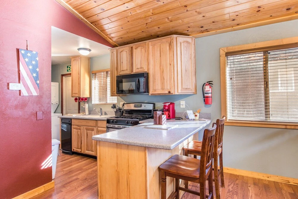 Moonridge Charmer - 2 Br Home