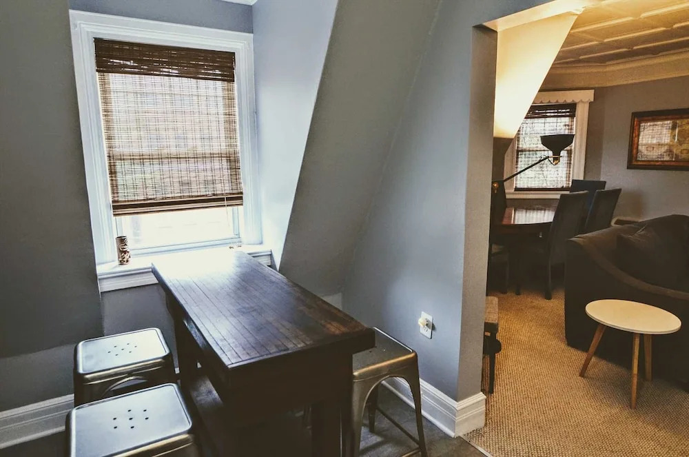 1331 Northwest Apartment #1070 - 1 Br Apts