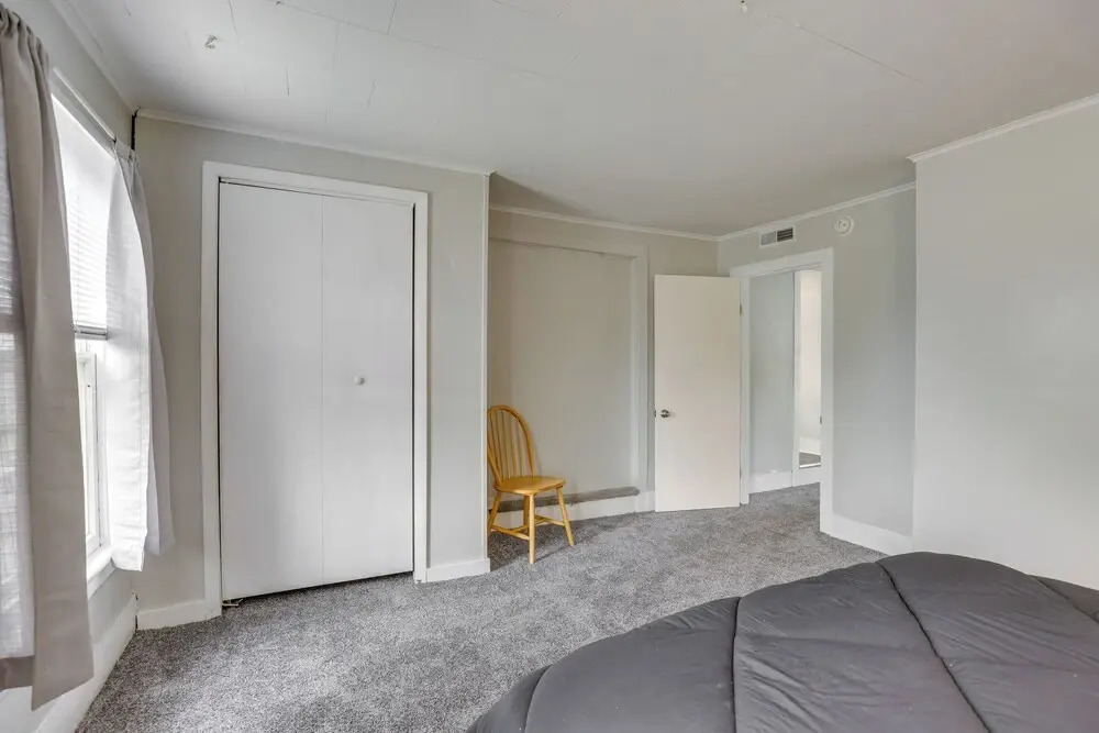 Pet-friendly Auburn Apartment w/ Balcony!