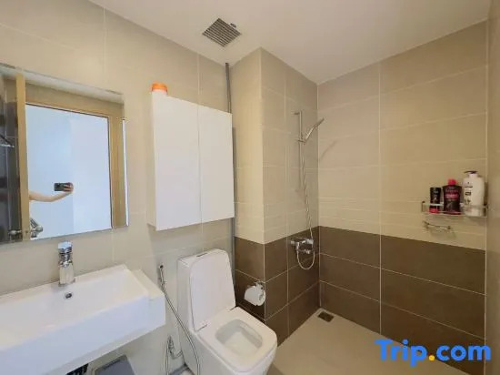 Aava Urban Retreat Apartment - The Sun Avenue easy access to District 1