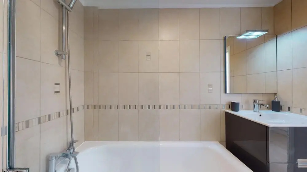 1 Bedroom Superior Apartment in Maida Vale