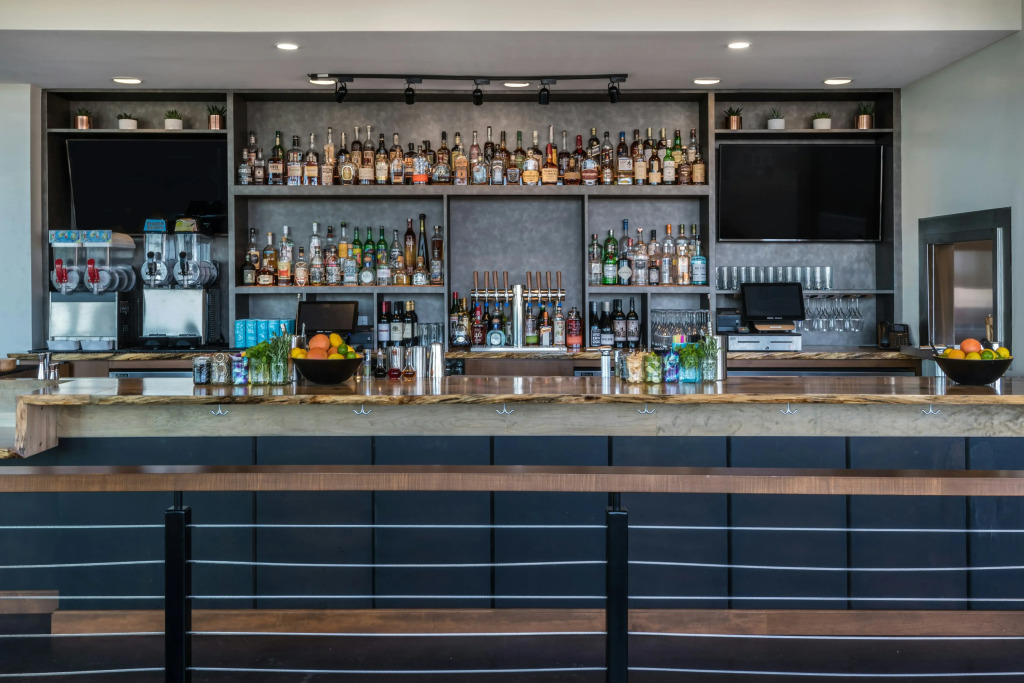 Hampton Inn & Suites Fort Wayne Downtown