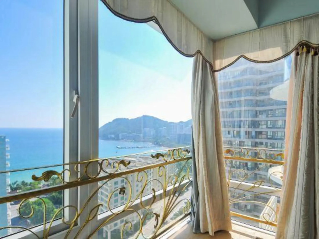 Sanya Hai Hua Apartment