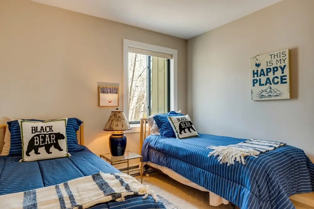 Lincoln Condo Rental w/ Shuttle Near Loon Mountain