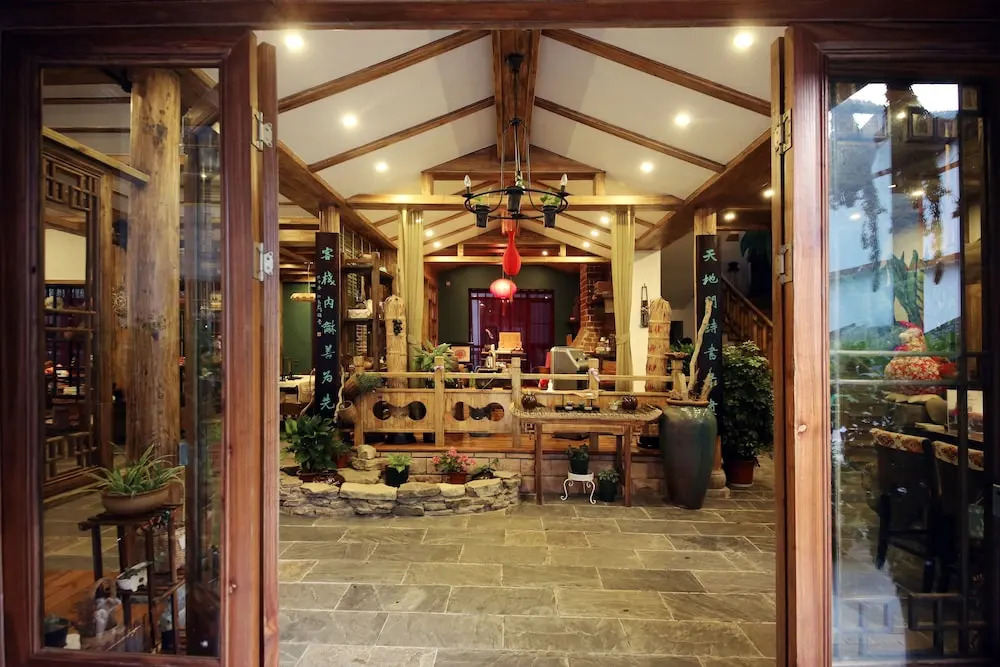Zhangjiajie One city one inn