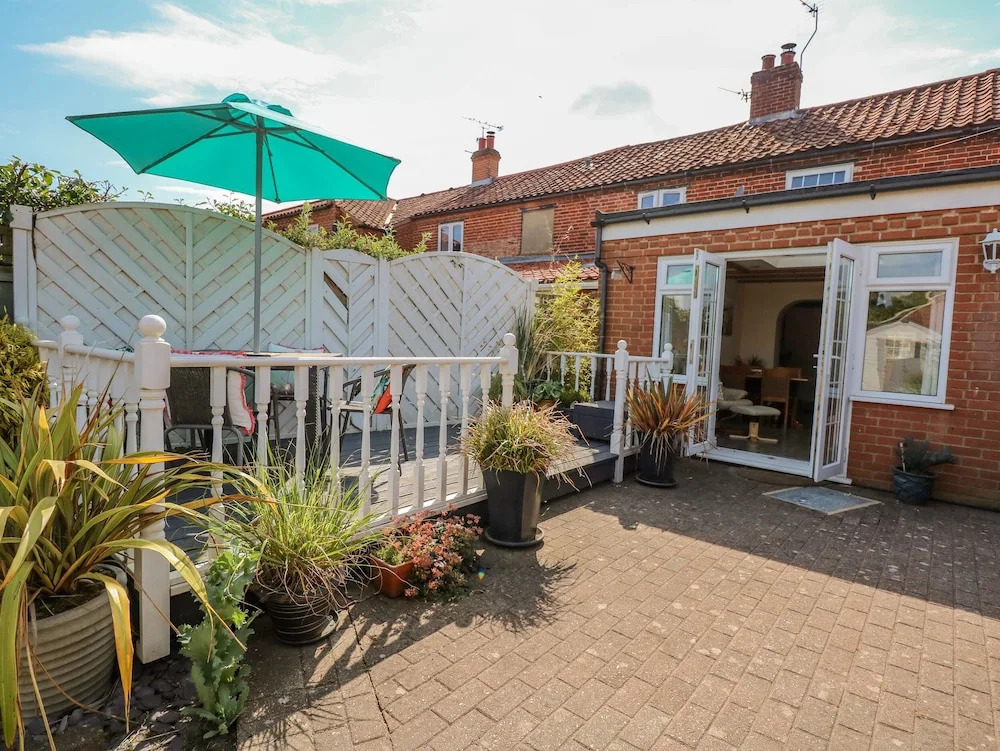 Holly Cottage