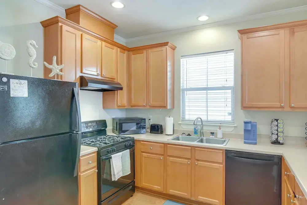 1/2 Mi to Galveston Beach: Home w/ Private Pool