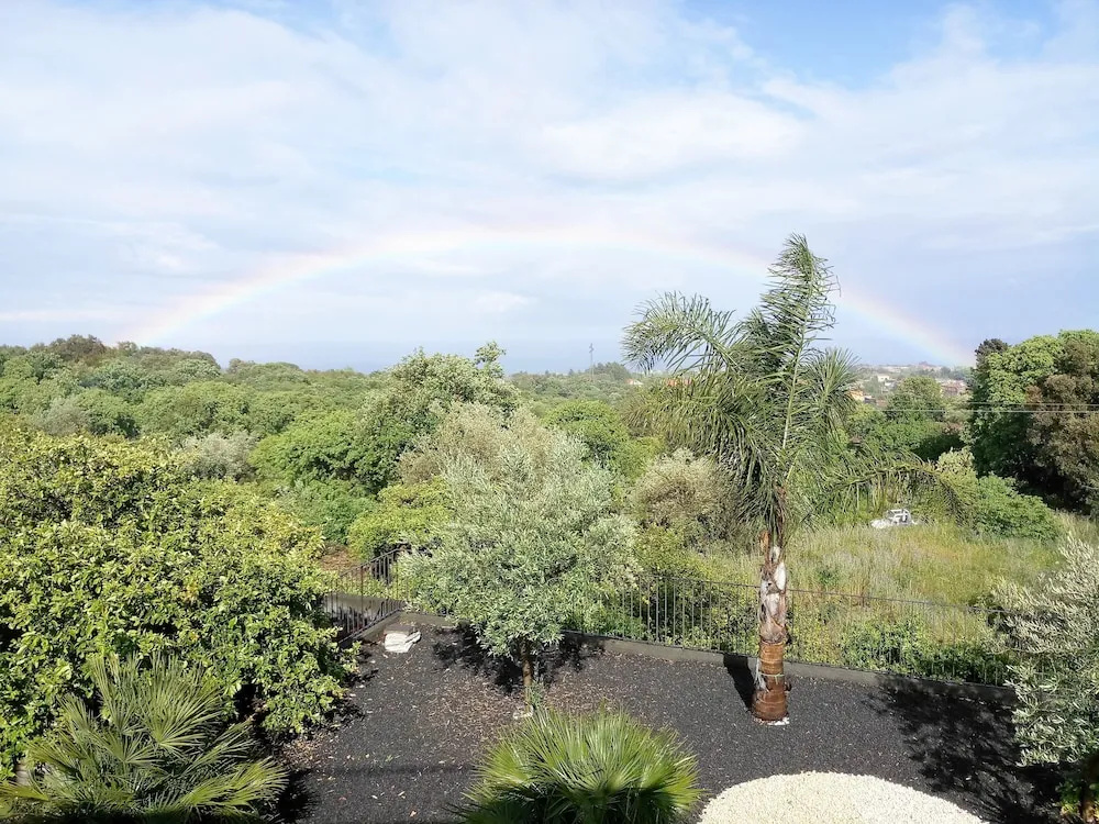 Villa Feluchia Tra Il Mare E Il Vulcano