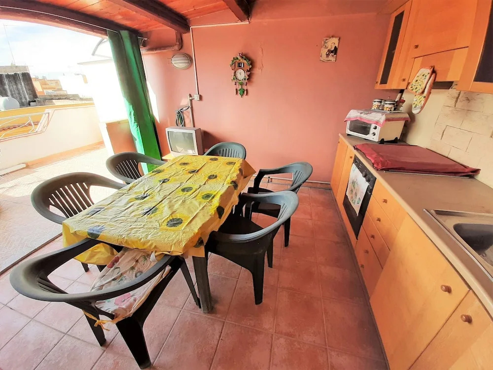 Tasteful Holiday Home in Avola near Sea Beach