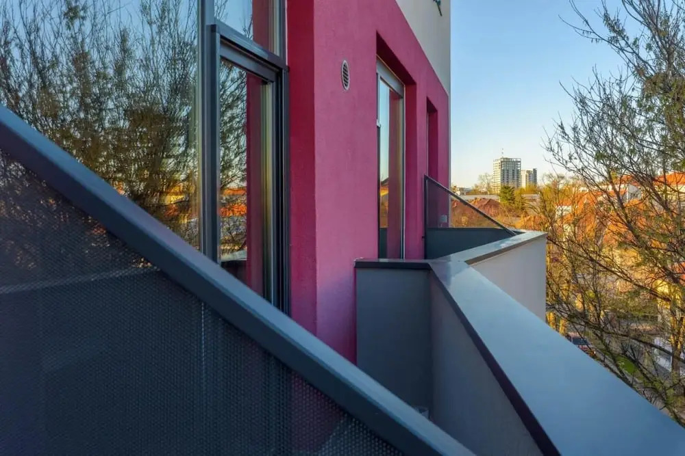 URBAN BUDGET HOTEL