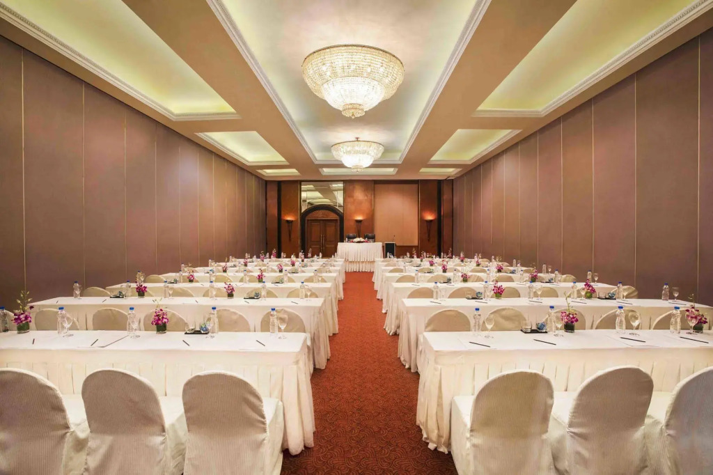 Eros Hotel New Delhi by IHG