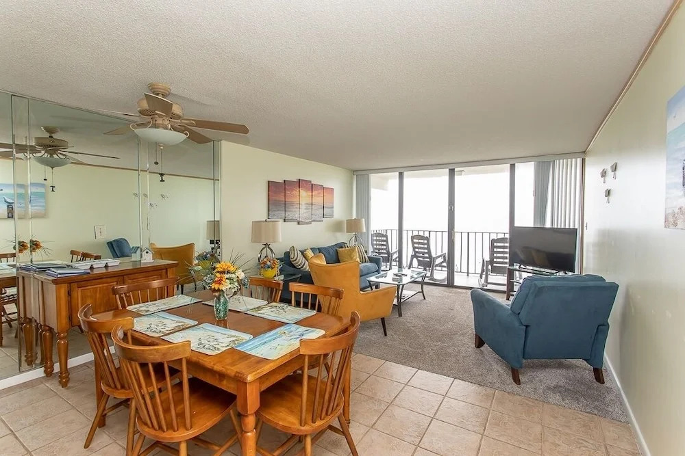 Royal Garden Resort 515 2 Bedroom Condo by RedAwning