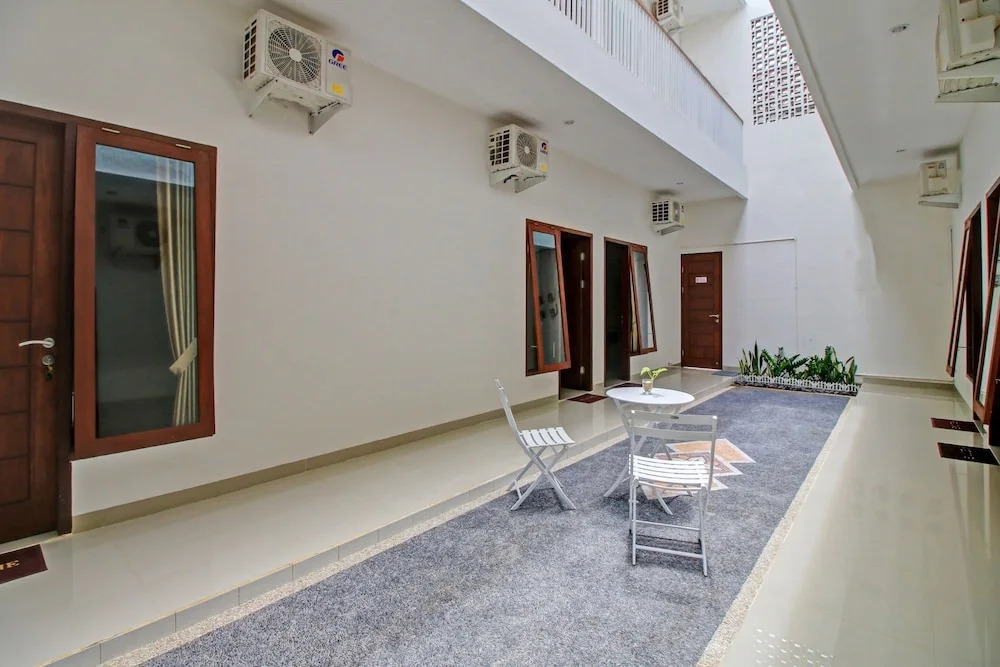 Hotel O Madania Guesthouse Syariah