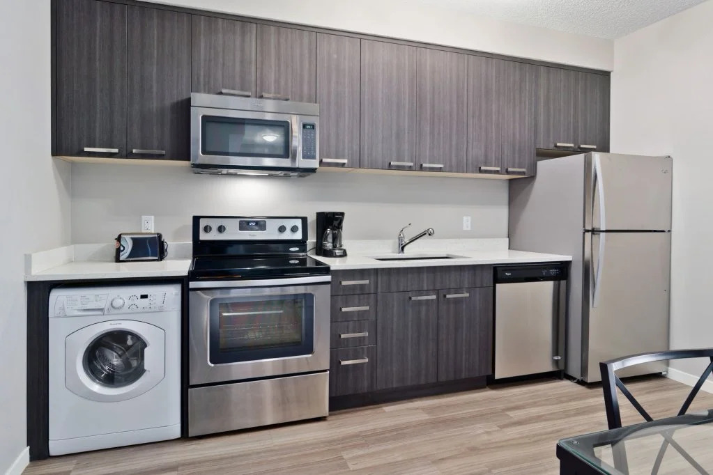 1410 Inglewood Condominium
