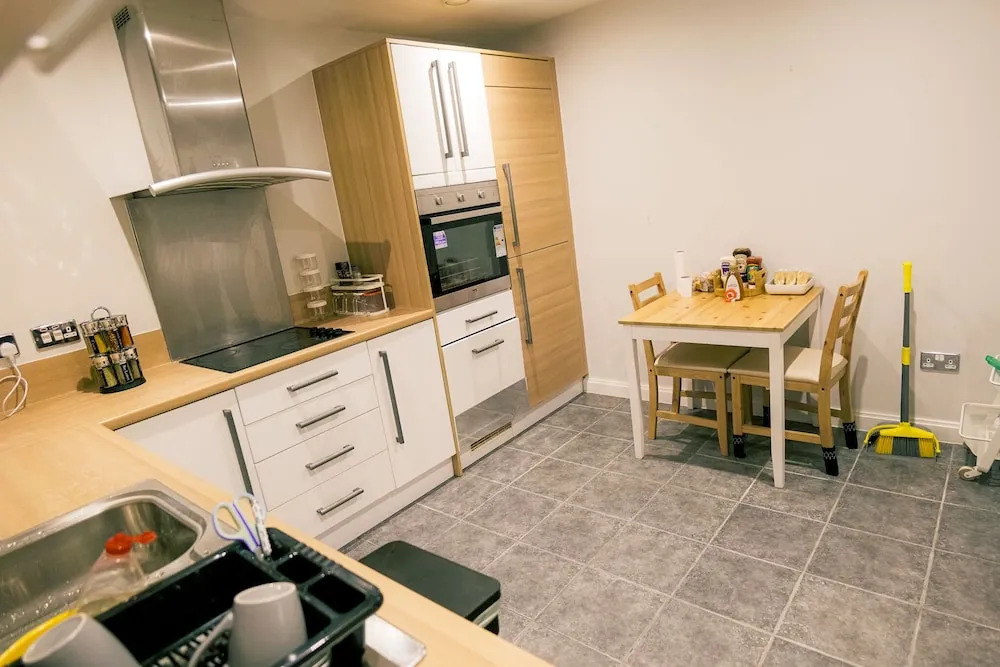 Stunning Holiday Stay With Free Gym and Parking