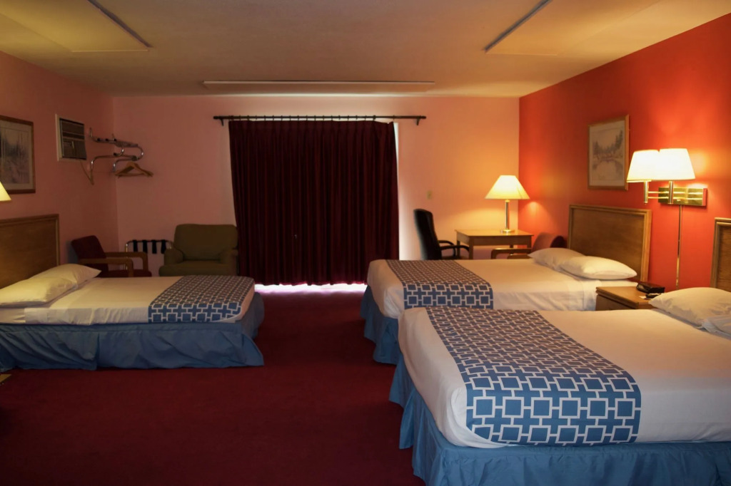 St. Croix Suites - St. Croix Falls