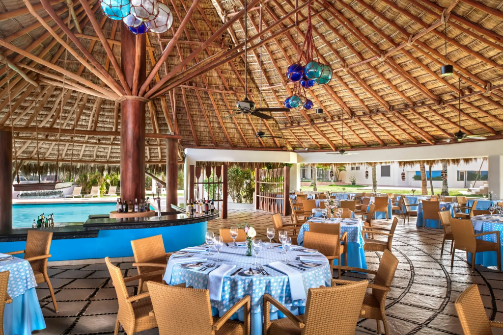 Sunscape Dorado Pacifico Ixtapa Resort & Spa- All Inclusive