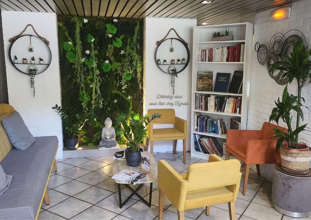 Kyriad Hotel Montpellier Centre Antigone