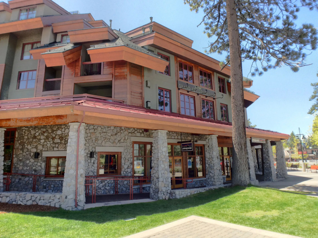 Heavenly Village Condos - Grand Residence