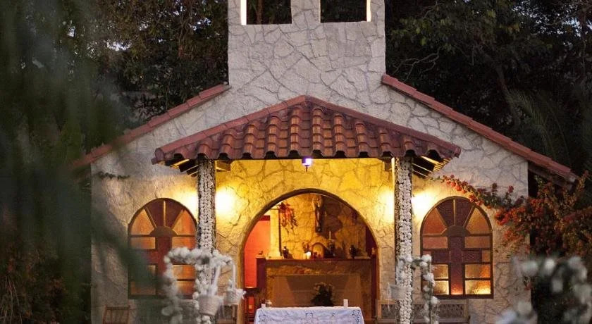 EL DESCANSO DEL TORO HOSTERIA-SPA