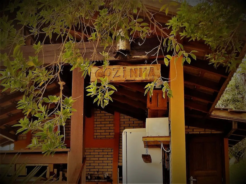 Camping & Hostel Rosa Brasil
