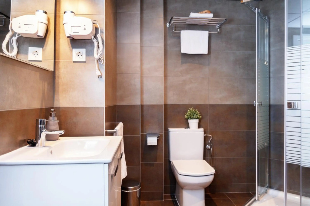 Feelathome Plaza Apartments