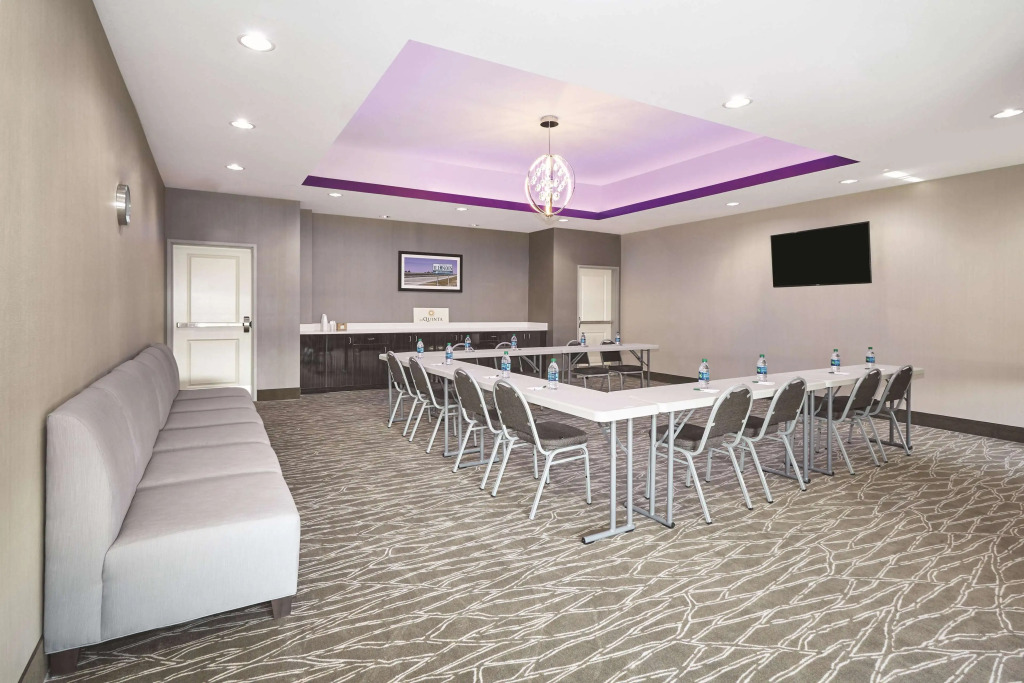 La Quinta by Wyndham Springfield IL