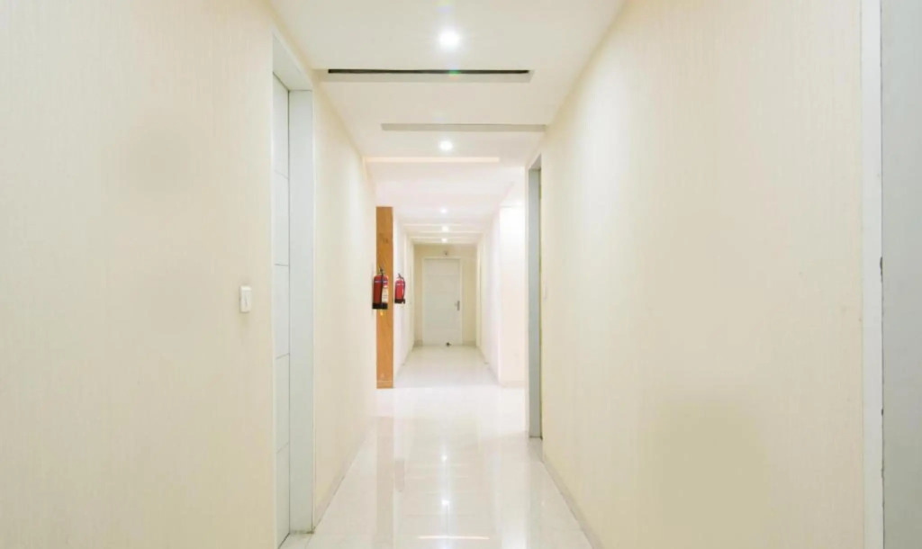 Fabhotel Gaba Corporate Suites