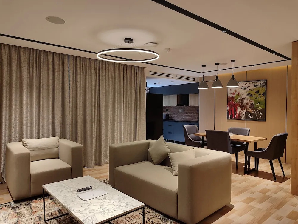 Brickspoint Boutique Aparthotel Asokoro