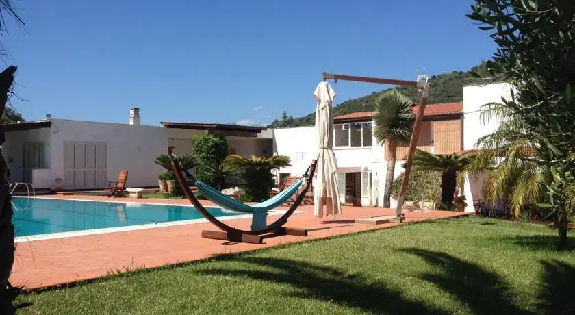Villa LIncompiuta