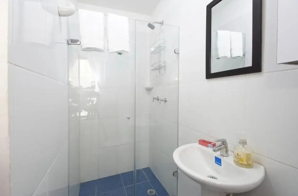 Luxury apartment with a/c next to chipichape mall