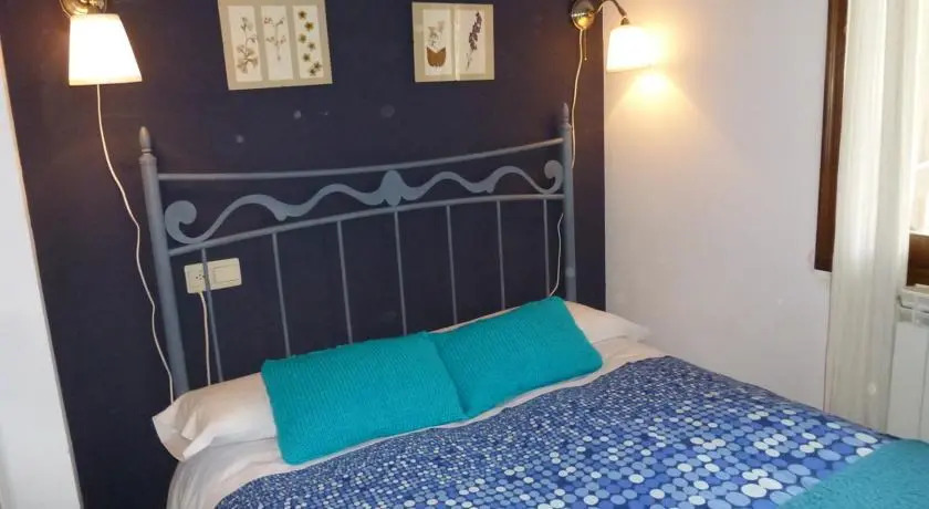 Casa Los Avellanos - Escarrilla