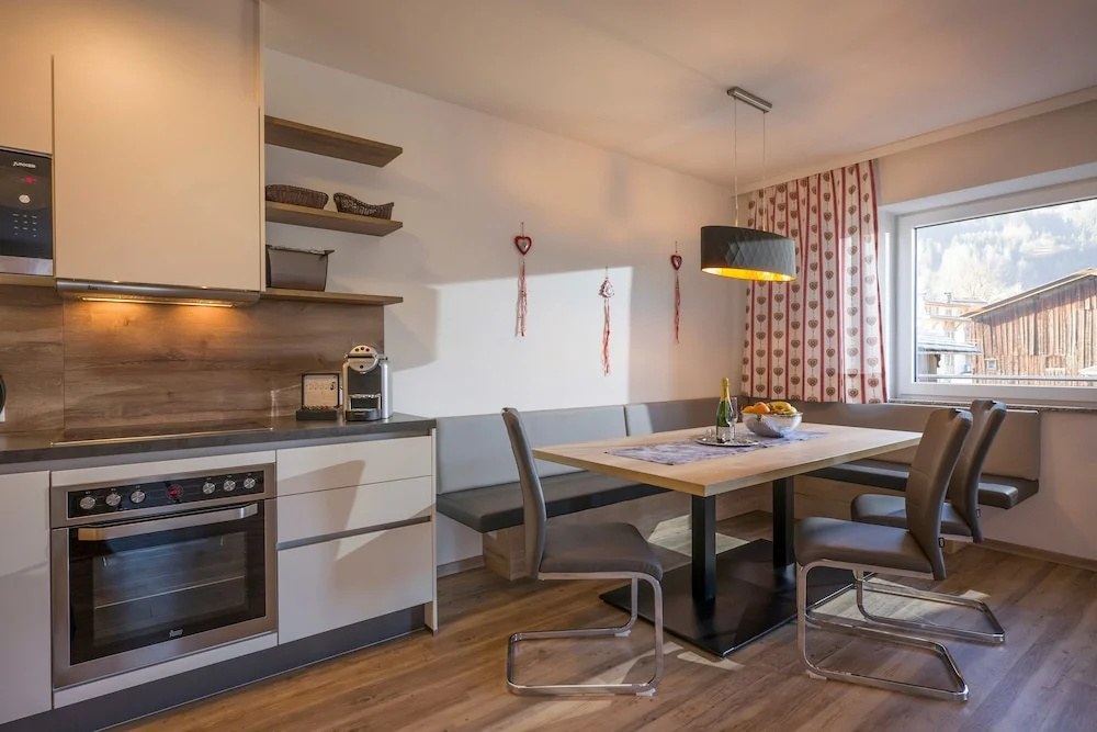 Aparthotel AlpTirol
