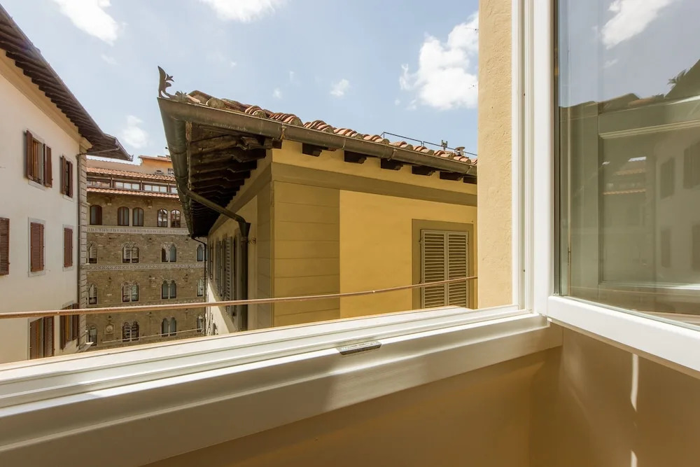 Beautiful & Modern Repubblica