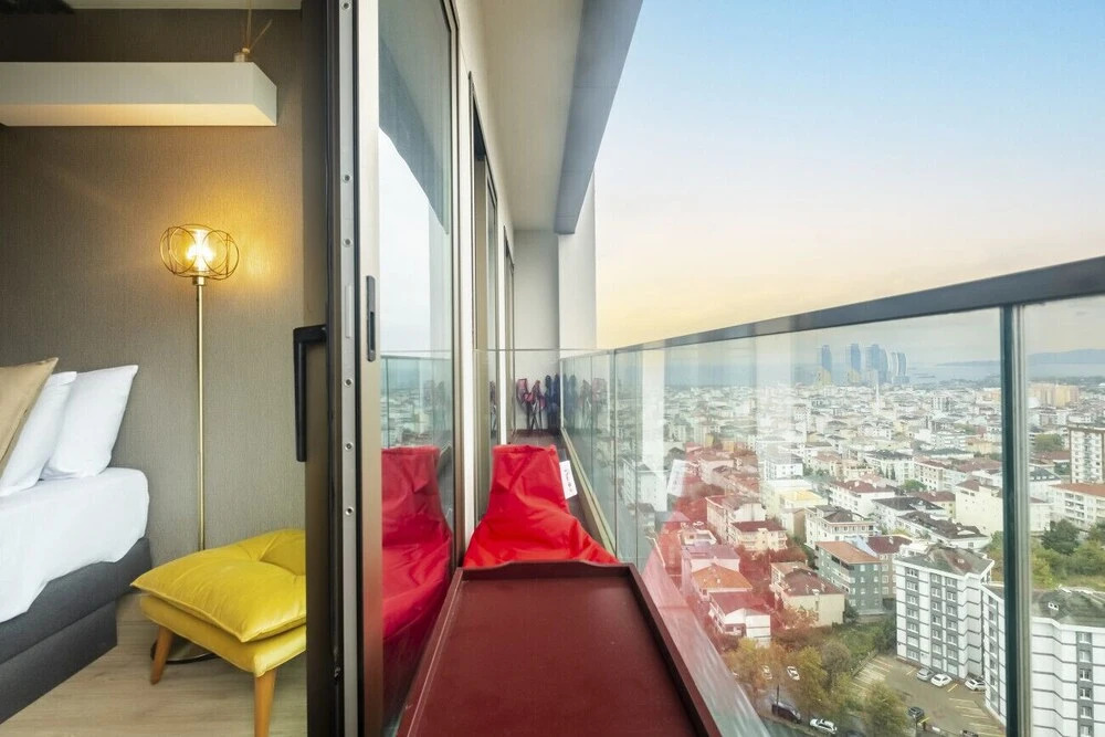 Modern Studio Residence Flat in Kartal