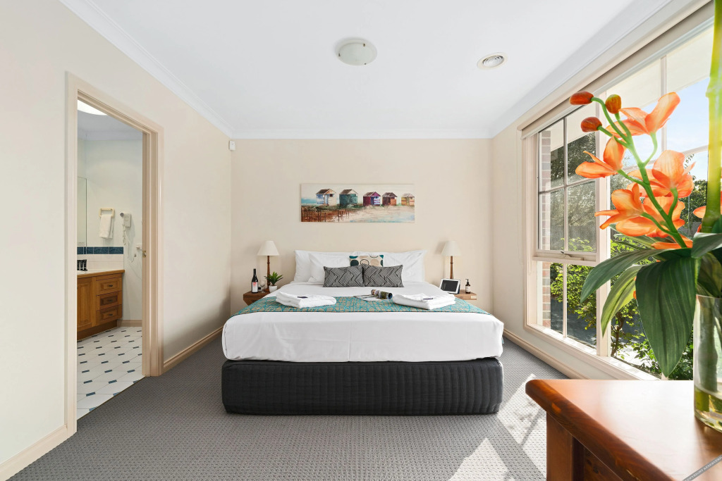 Waverley Corporate Townhouses