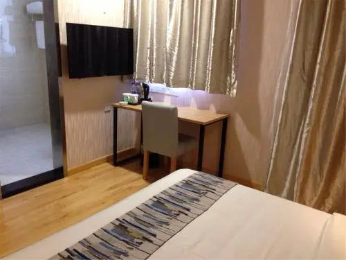 Starway Hotel Zhenjiang Dashikou