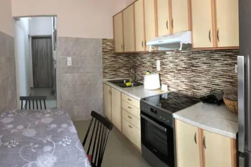Flat 2 Bedrooms 1 Bathroom - Loutraki