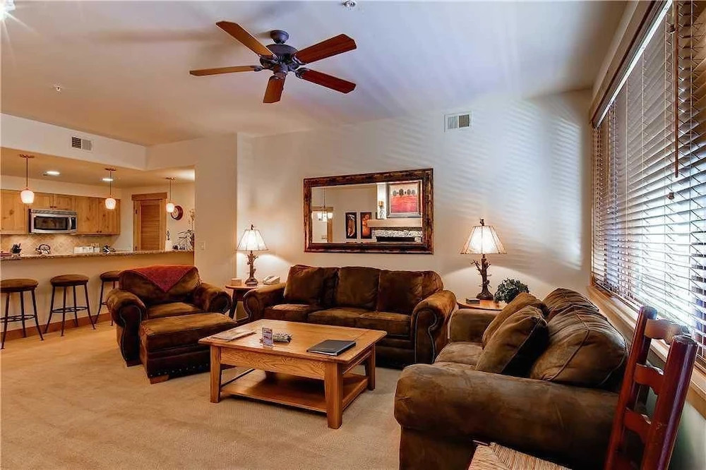 4203 Aspen Lodge, Trappeur's Crossing Apartment 3