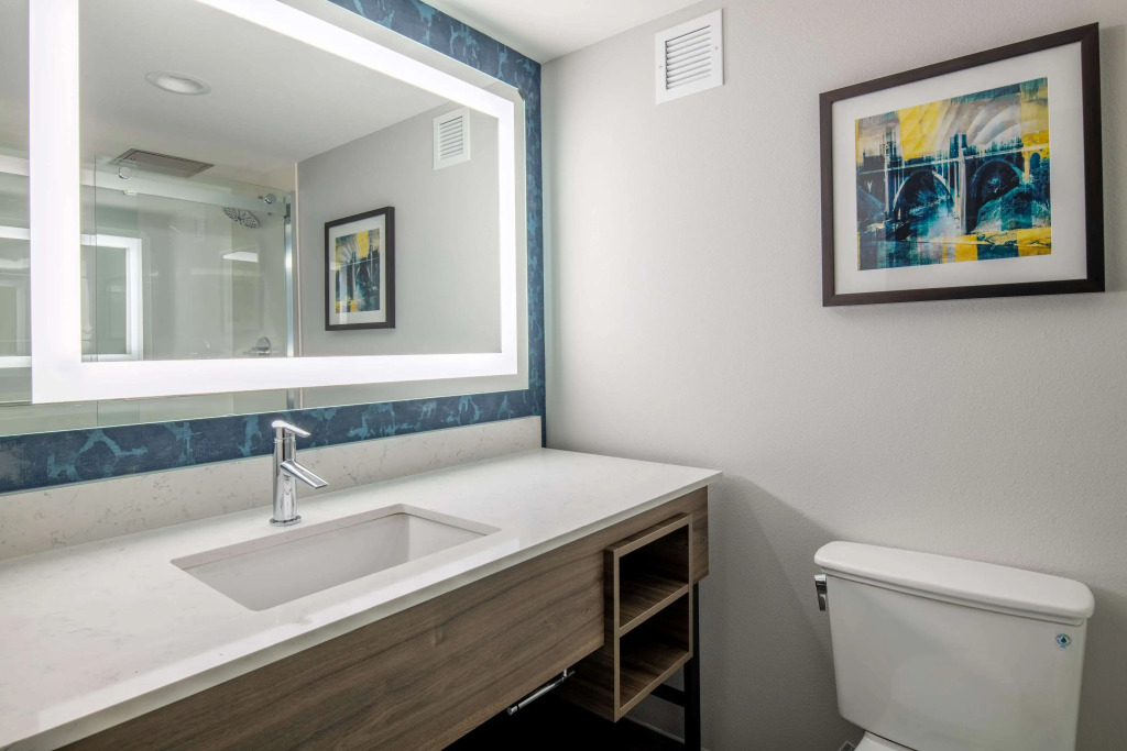 La Quinta Inn & Suites by Wyndham Spokane Downtown
