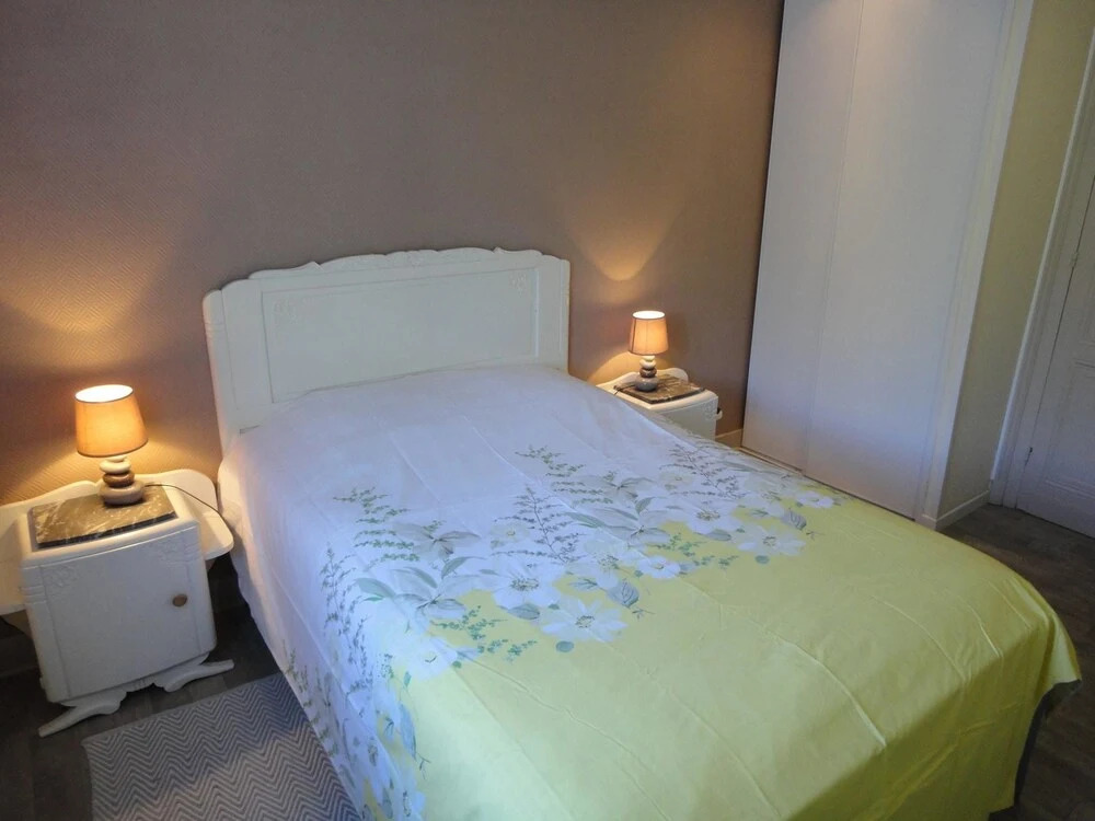 House With one Bedroom in Carbon-blanc, With Wonderful City View, Encl