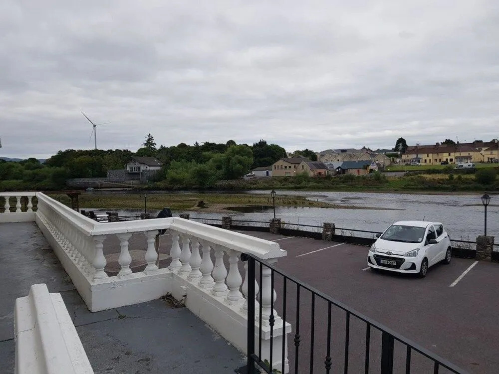 The River's Edge Guest House