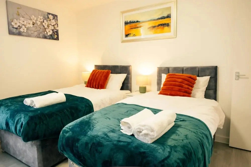 Stylish 3-bed Flat Near Cardiff City Centre Uni