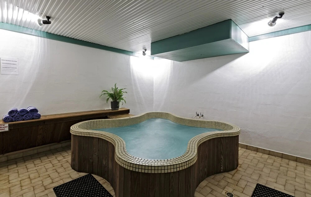 Falls Creek Hotel