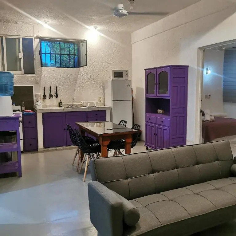 2 bedroom apartment with a/c Wi-Fi best location!