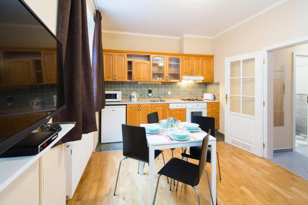Picasso Apartments Prague