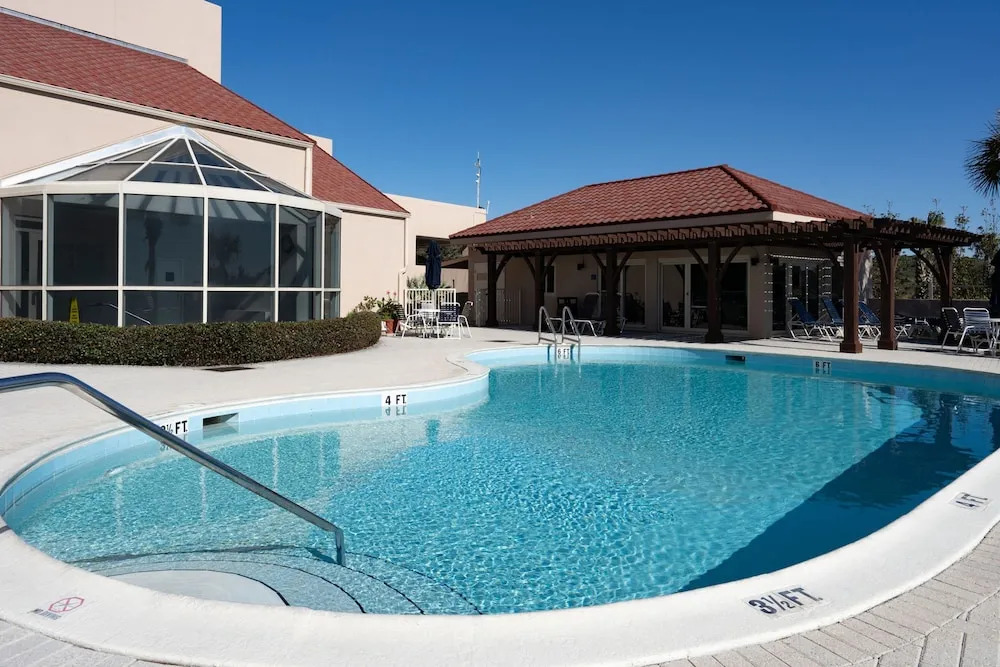 Beach Manor at Tops'l 603 by Destin Getaways